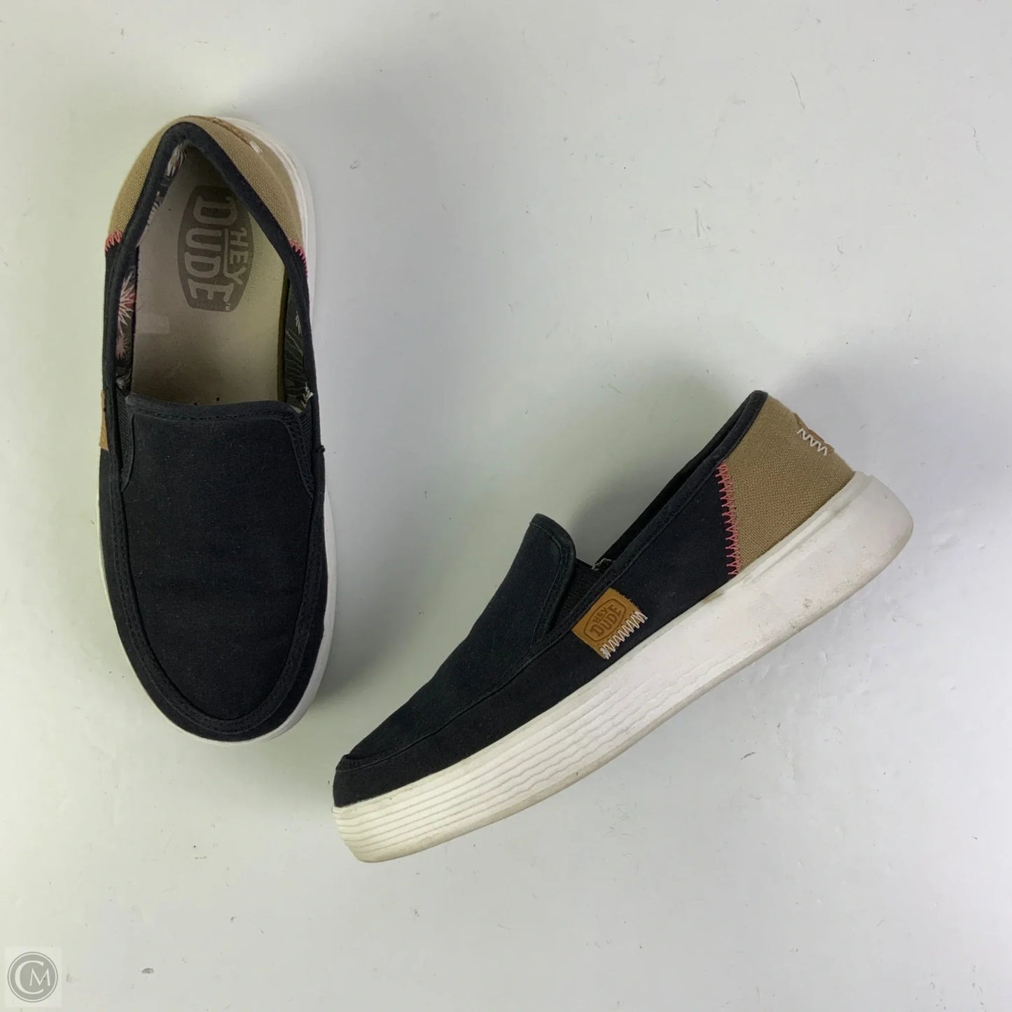 Shoes Flats By Hey Dude In Black, Size: 7