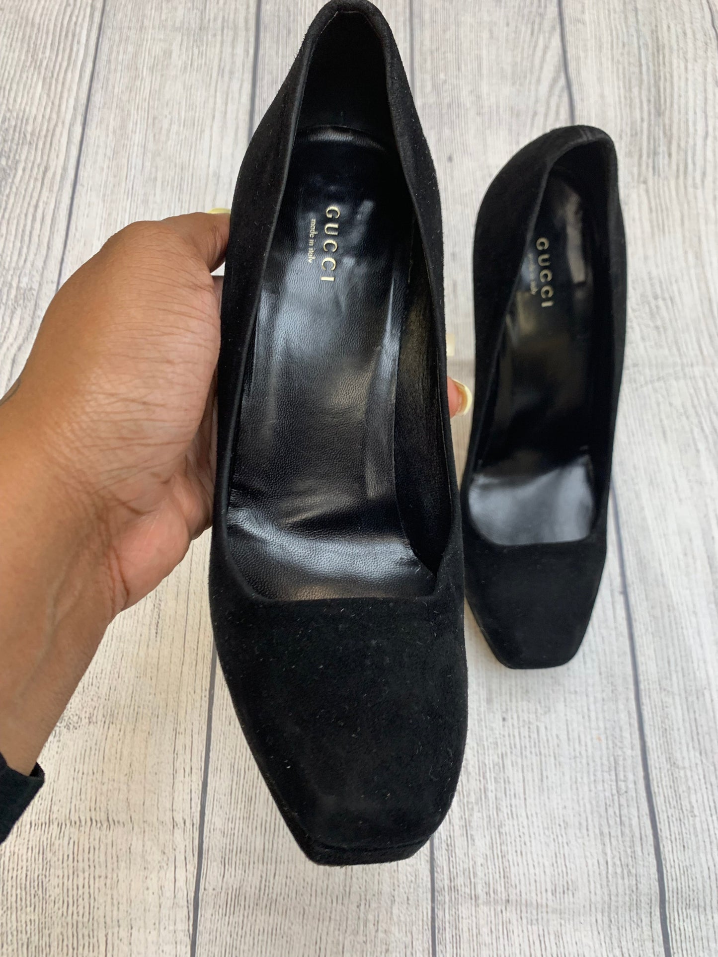Shoes Designer By Gucci  Size: 8.5