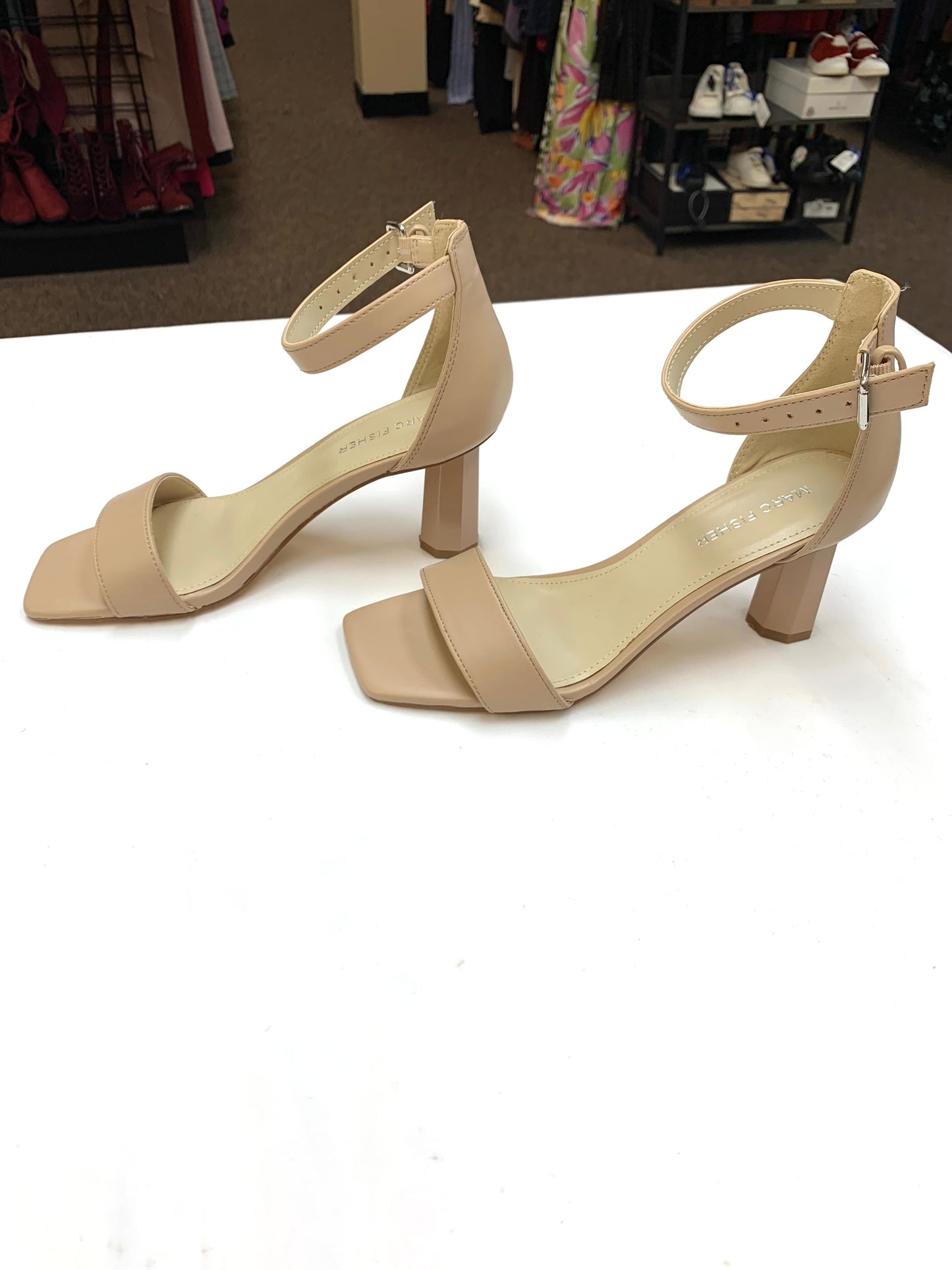 Sandals Heels Kitten By Marc Fisher In Tan, Size: 6