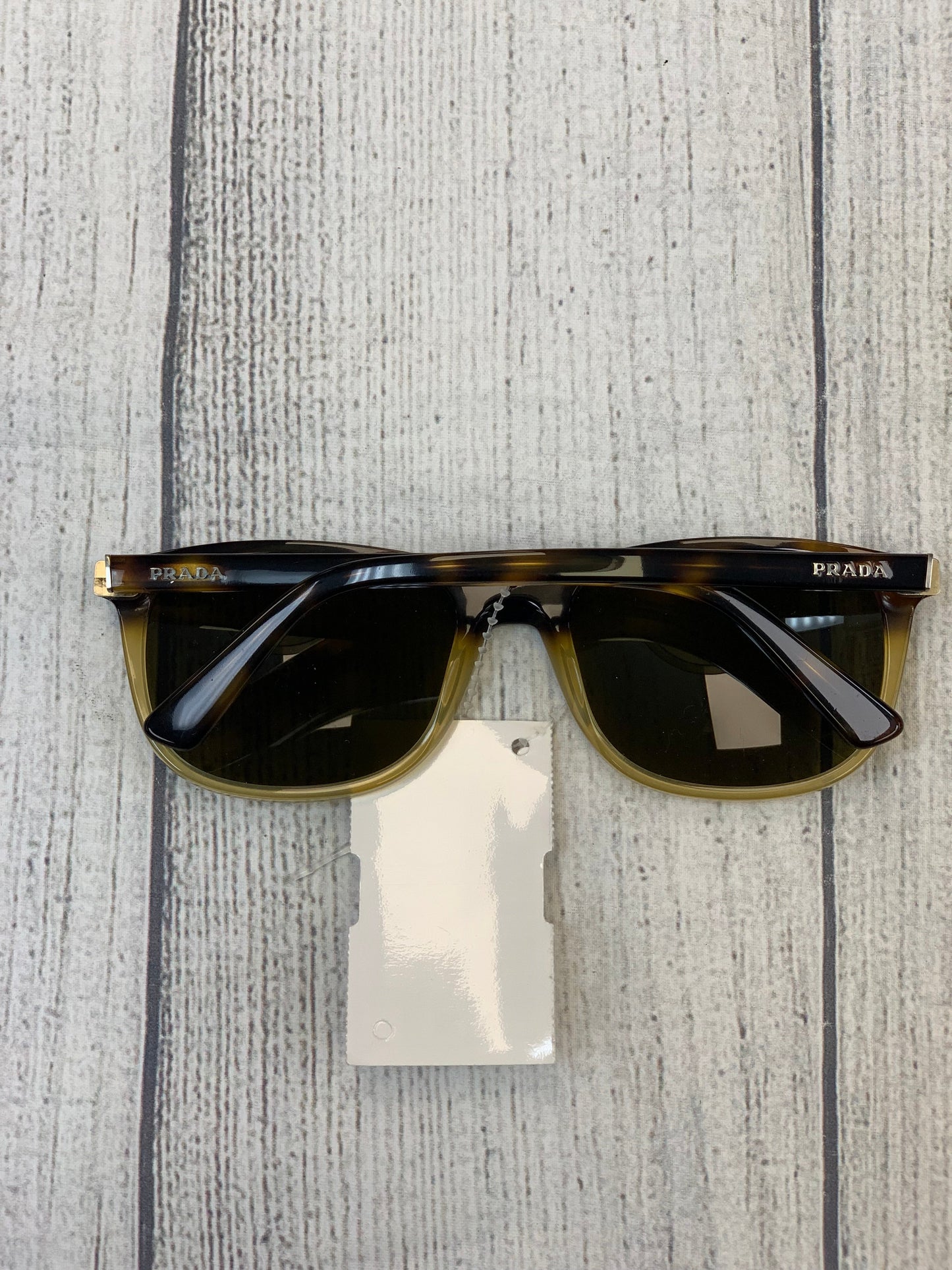 Sunglasses Prada, Size 01 Piece