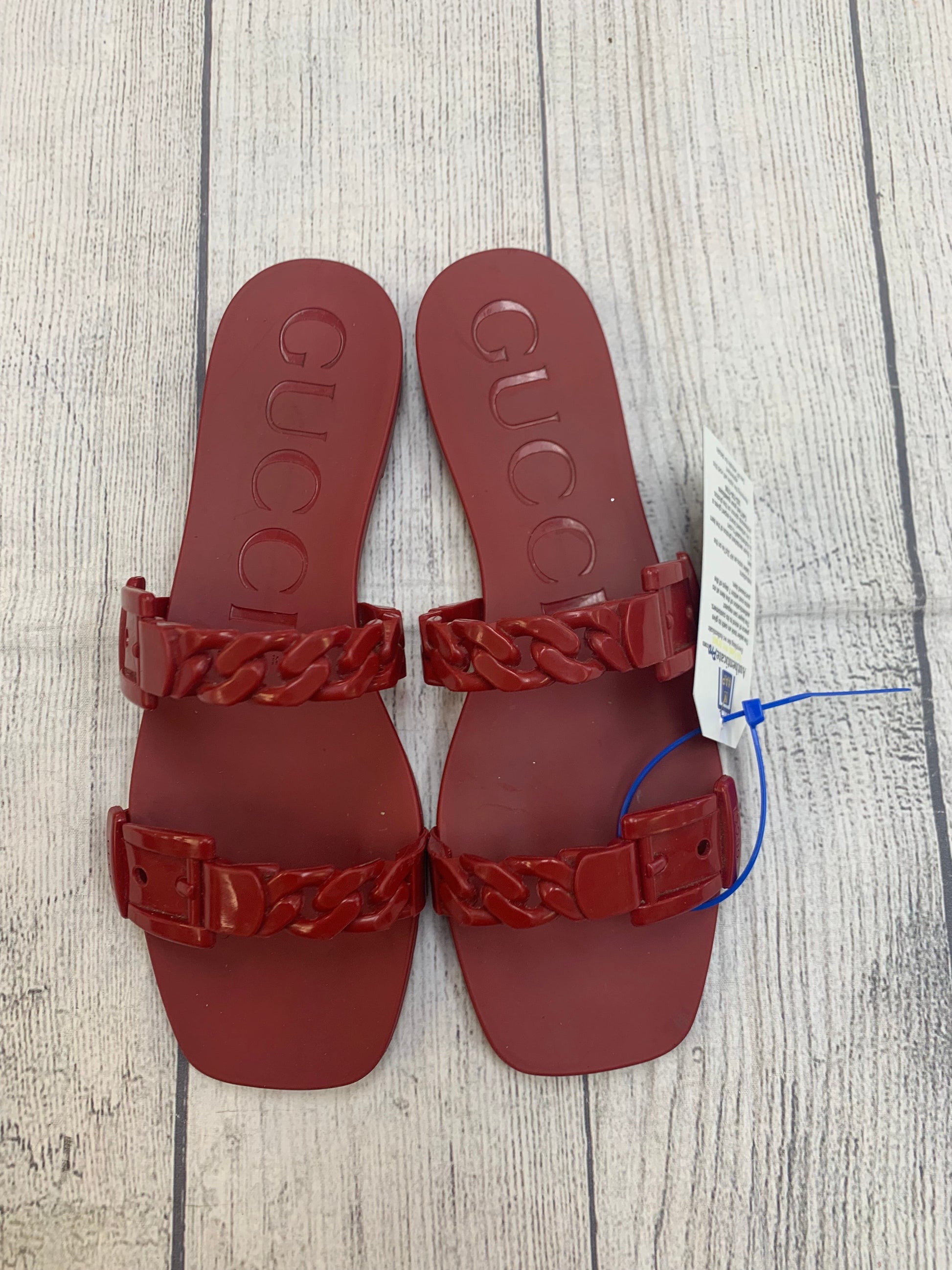 Sandals Designer By Gucci Size:
