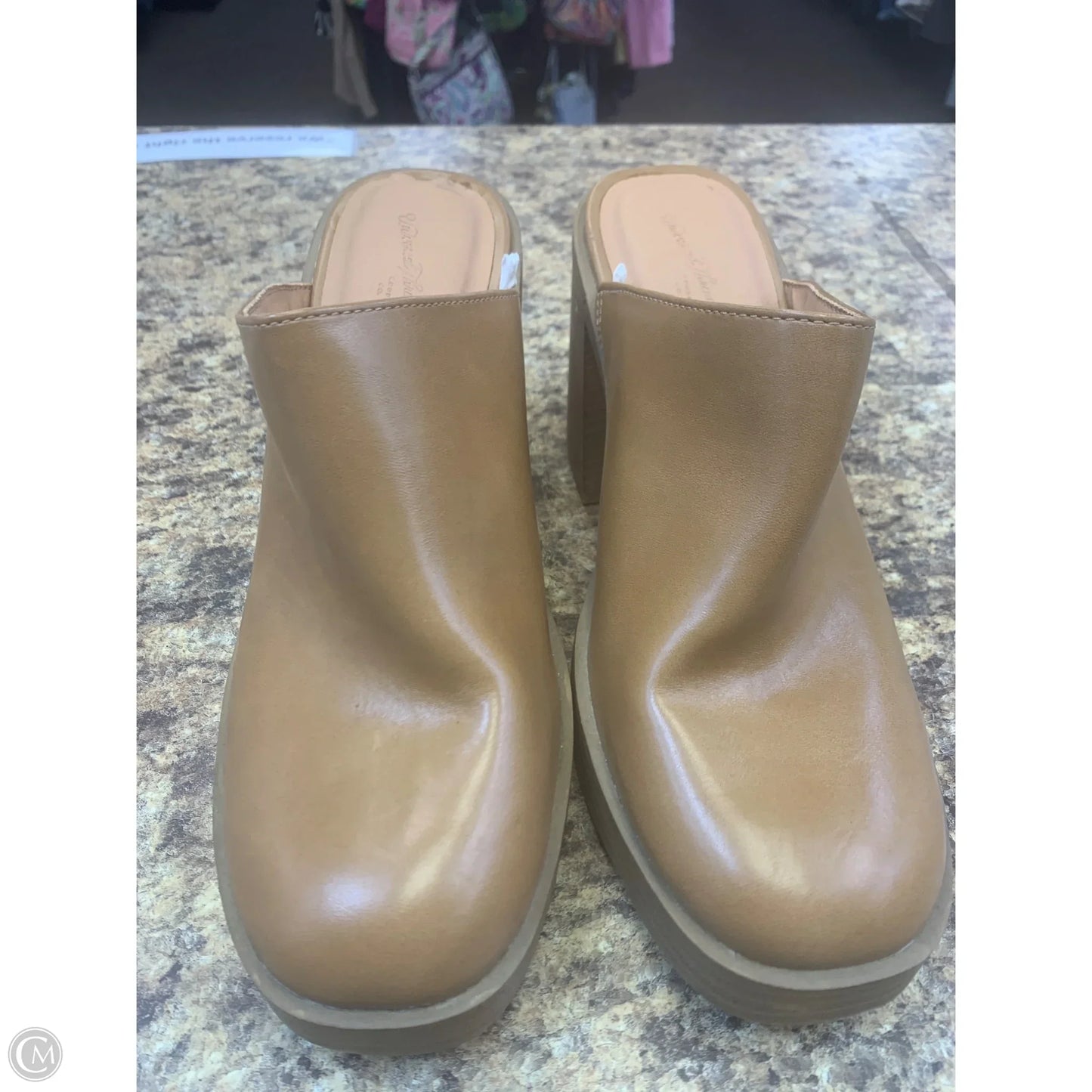 Shoes Heels Block By Universal Thread In Tan, Size: 8