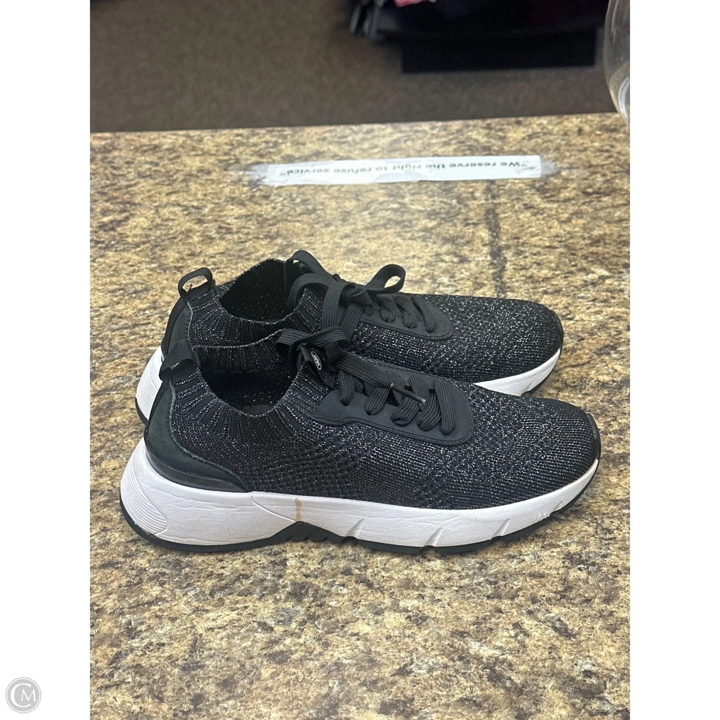 Shoes Athletic By Nurture In Black, Size: 8