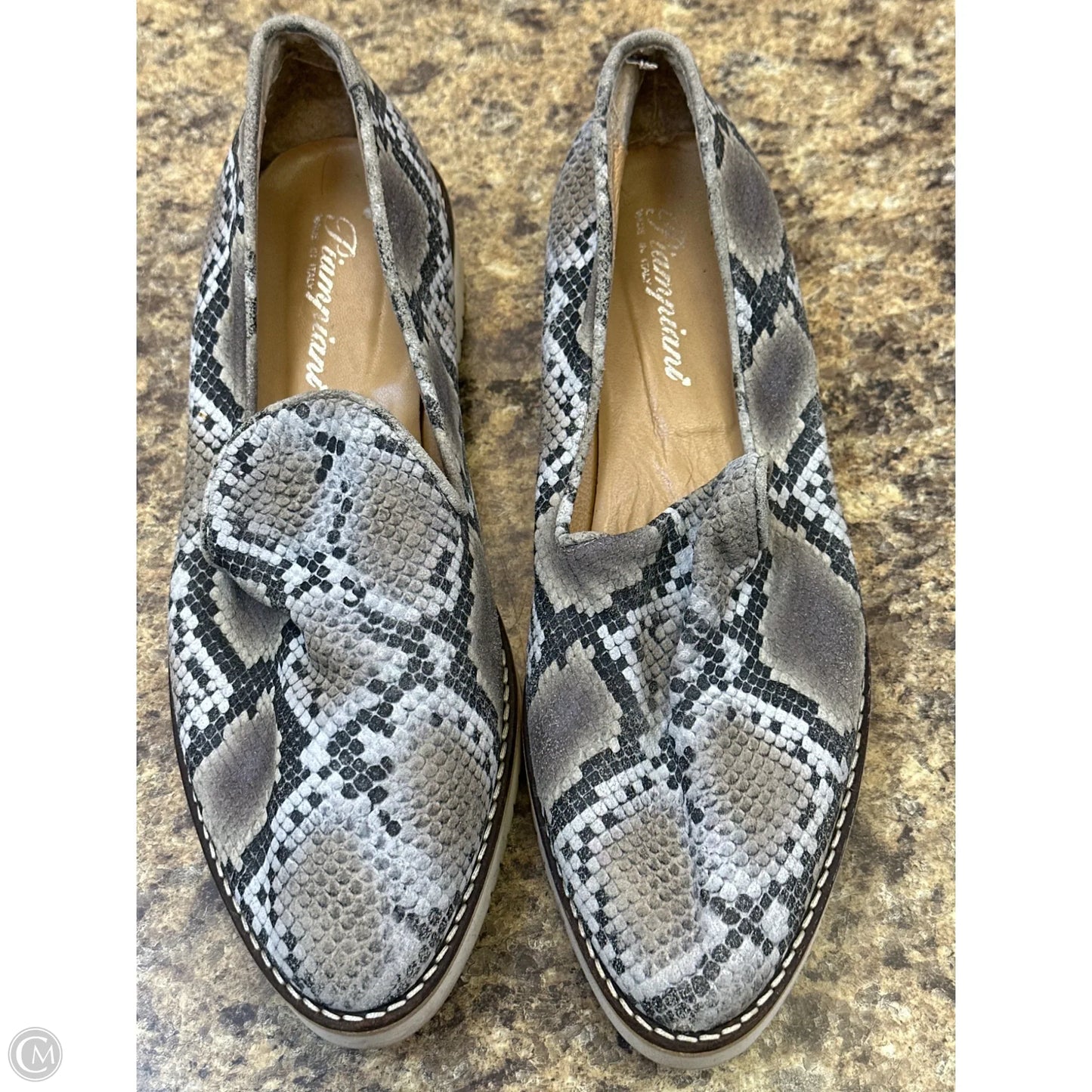 Shoes Flats By Cmf In Snakeskin Print, Size: 9