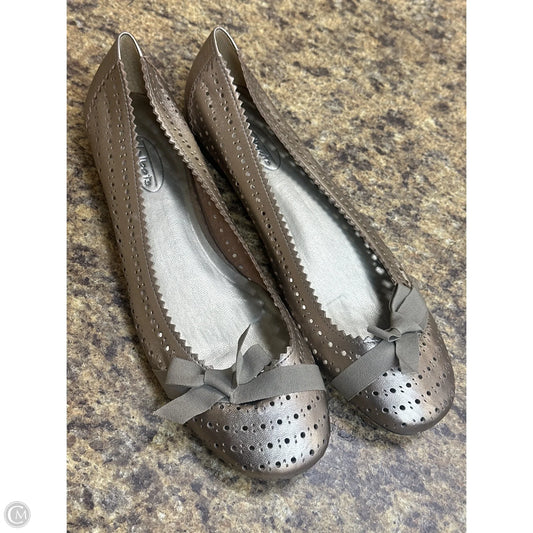 Shoes Flats By Talbots In Gold, Size: 9.5