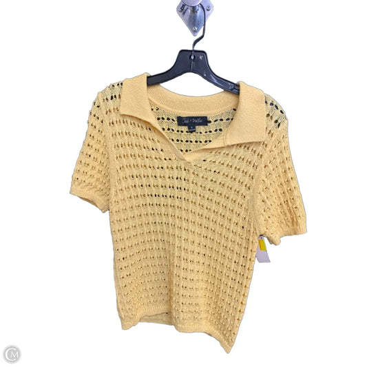 Sweater Short Sleeve By Oakley In Gold, Size: Xl