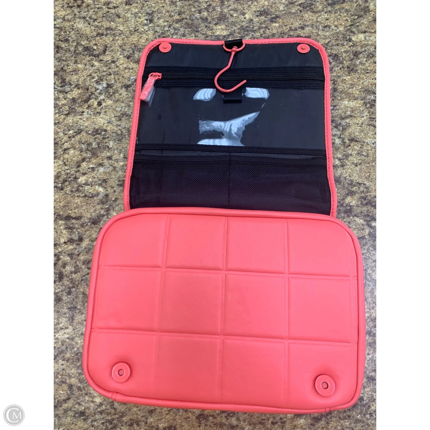 Makeup Bag By Steve Madden, Size: Large