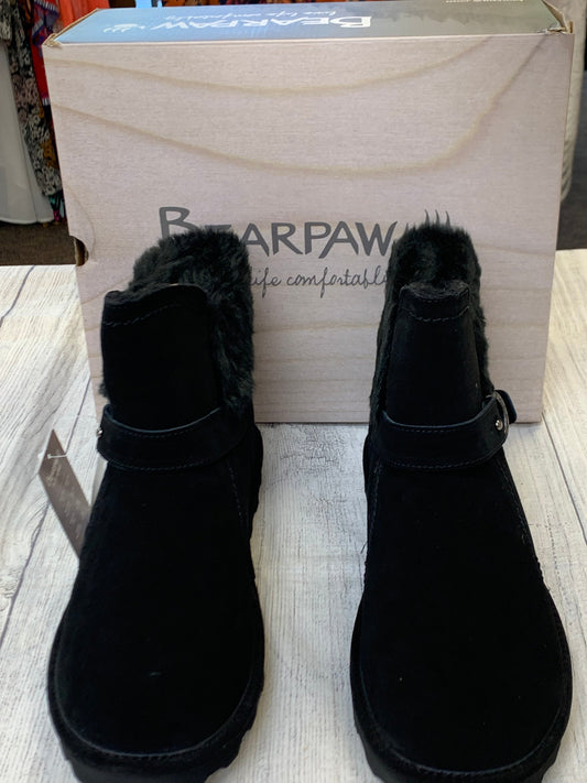 Black Boots Ankle Flats Bearpaw, Size 12