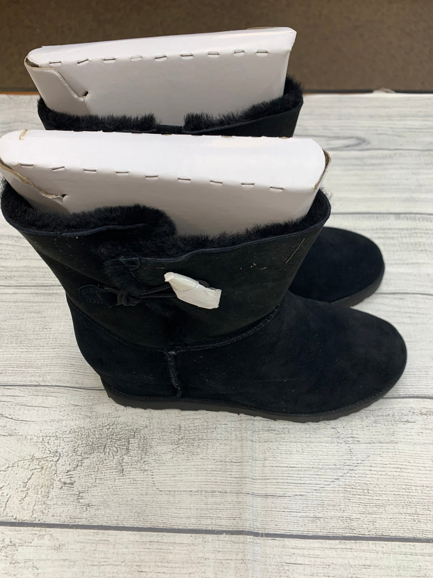 Black Boots Ankle Flats Ugg, Size 12