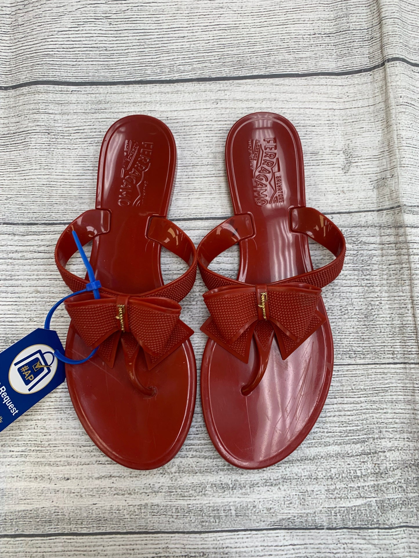 Red Sandals Flip Flops Ferragamo, Size 8
