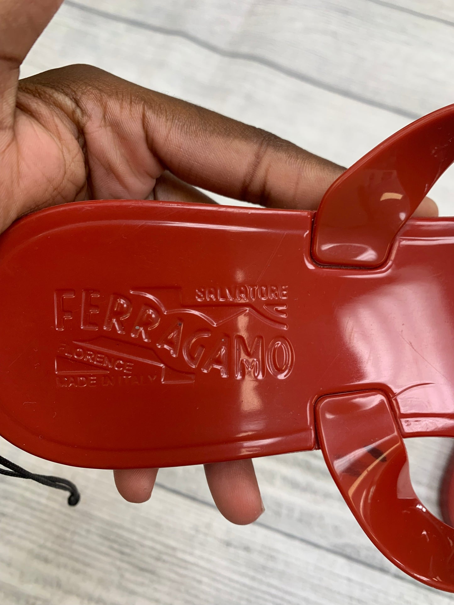 Red Sandals Flip Flops Ferragamo, Size 8