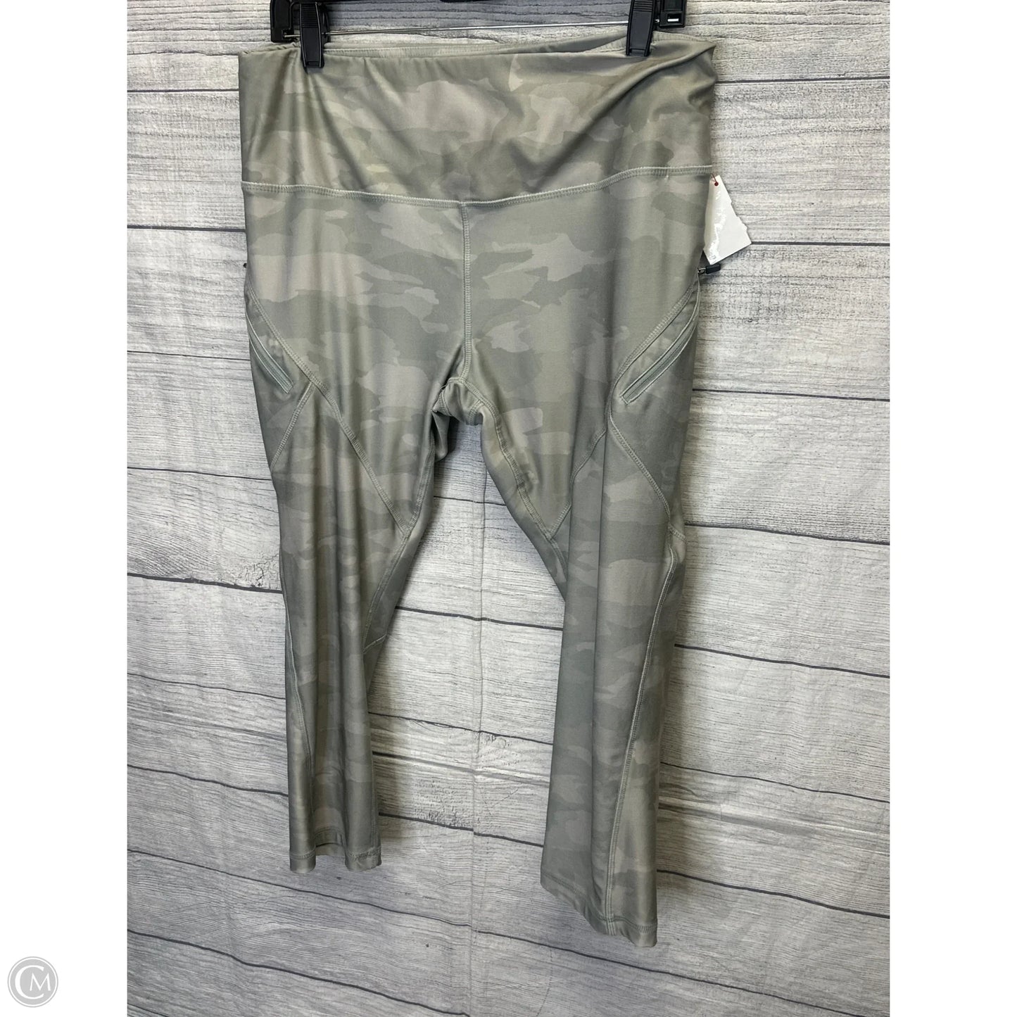 Athletic Capris By Rbx In Camouflage Print, Size: L