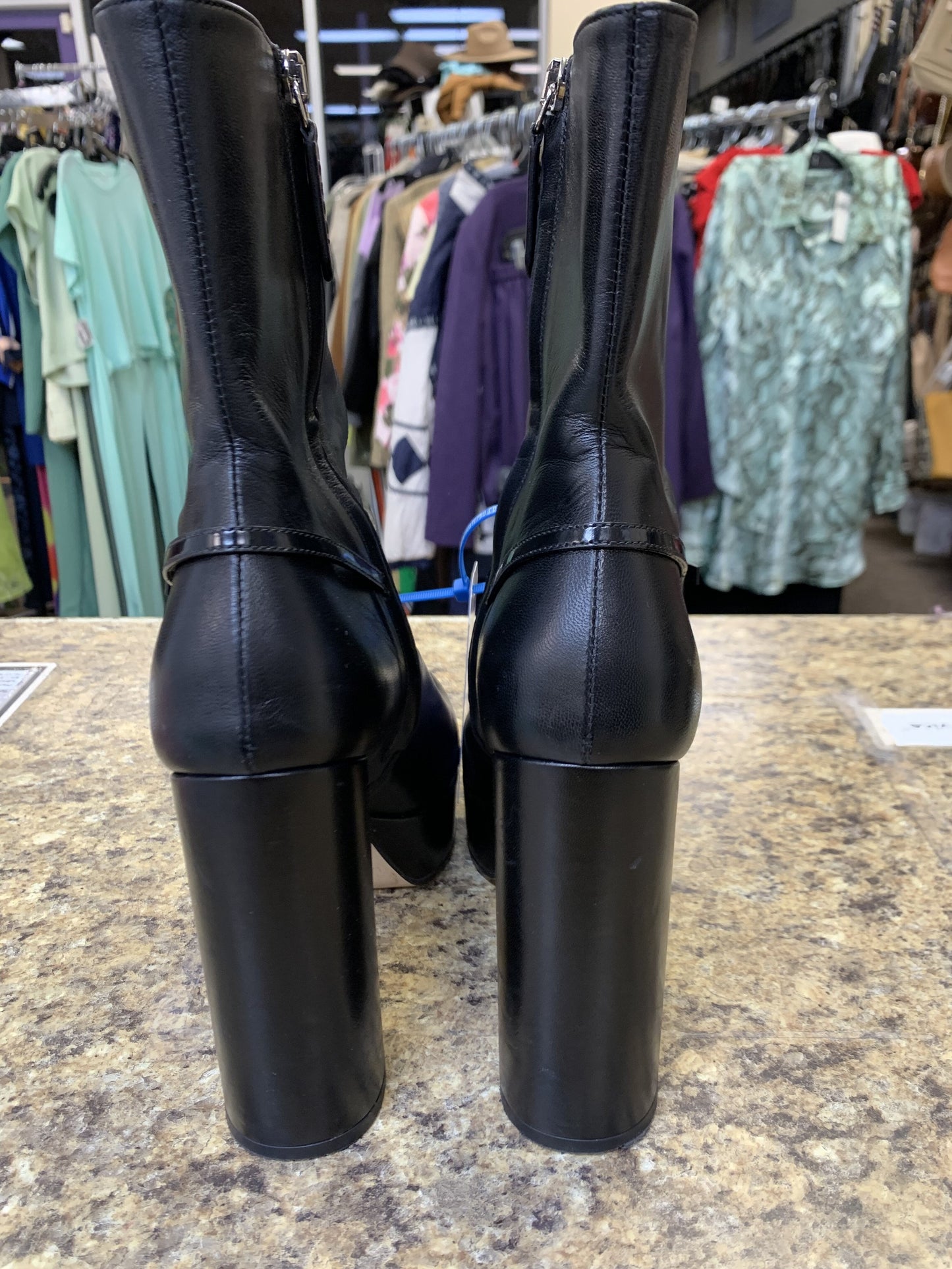 Boots Luxury Designer By Gucci  Size: 8
