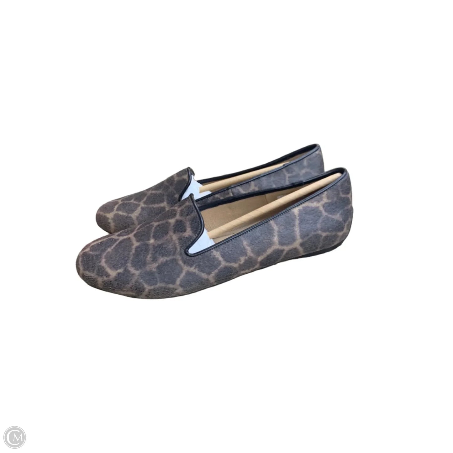 Shoes Flats By Cmf In Animal Print, Size: 8