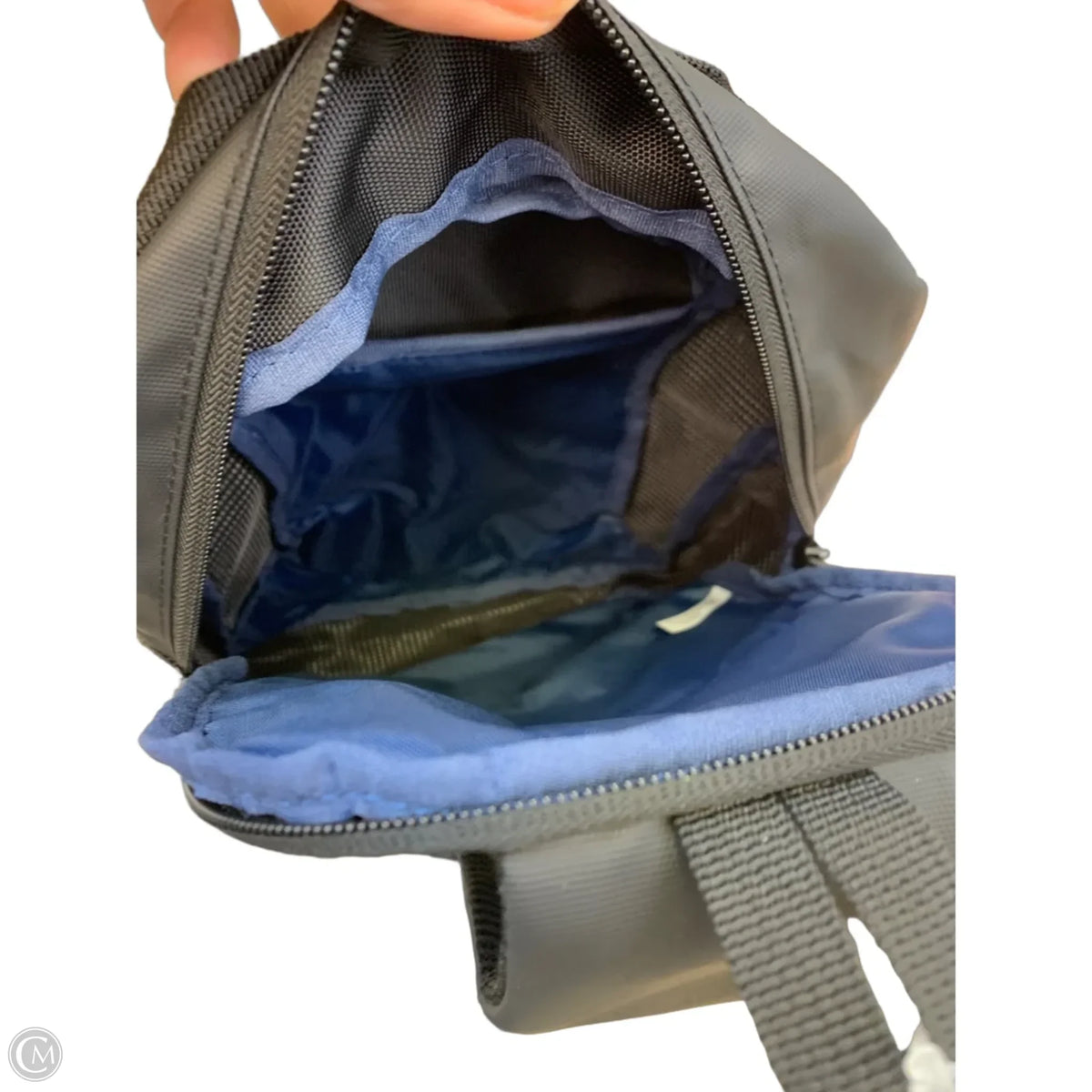 Crossbody By Cmf, Size: Small