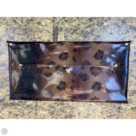 Clutch By Cmf, Size: Large