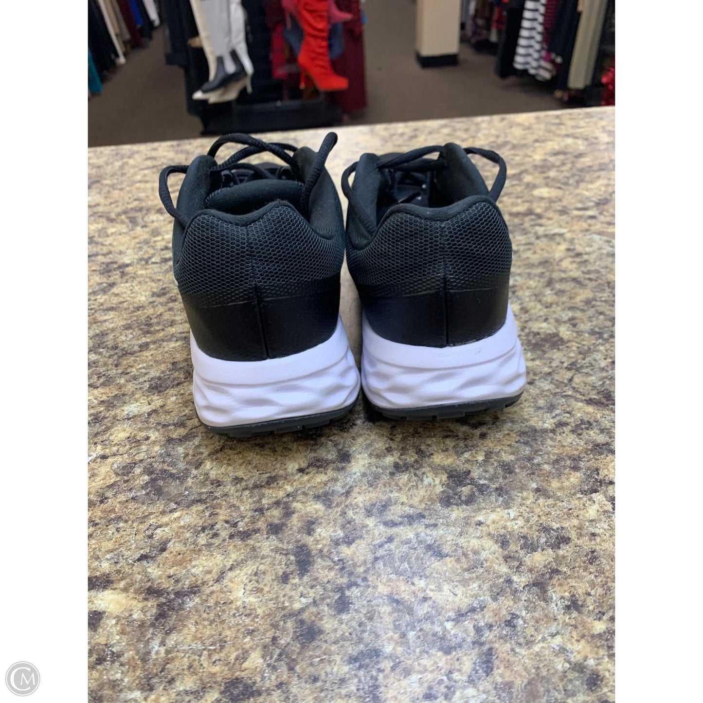 Shoes Athletic By Nike In Black, Size: 8.5