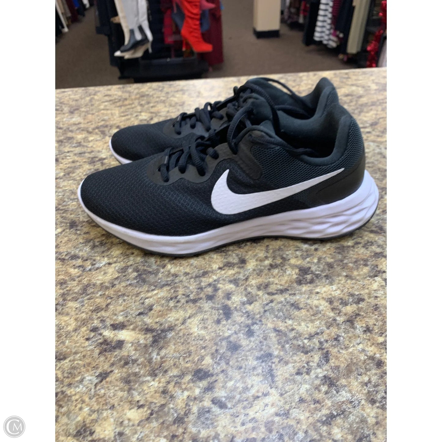 Shoes Athletic By Nike In Black, Size: 8.5