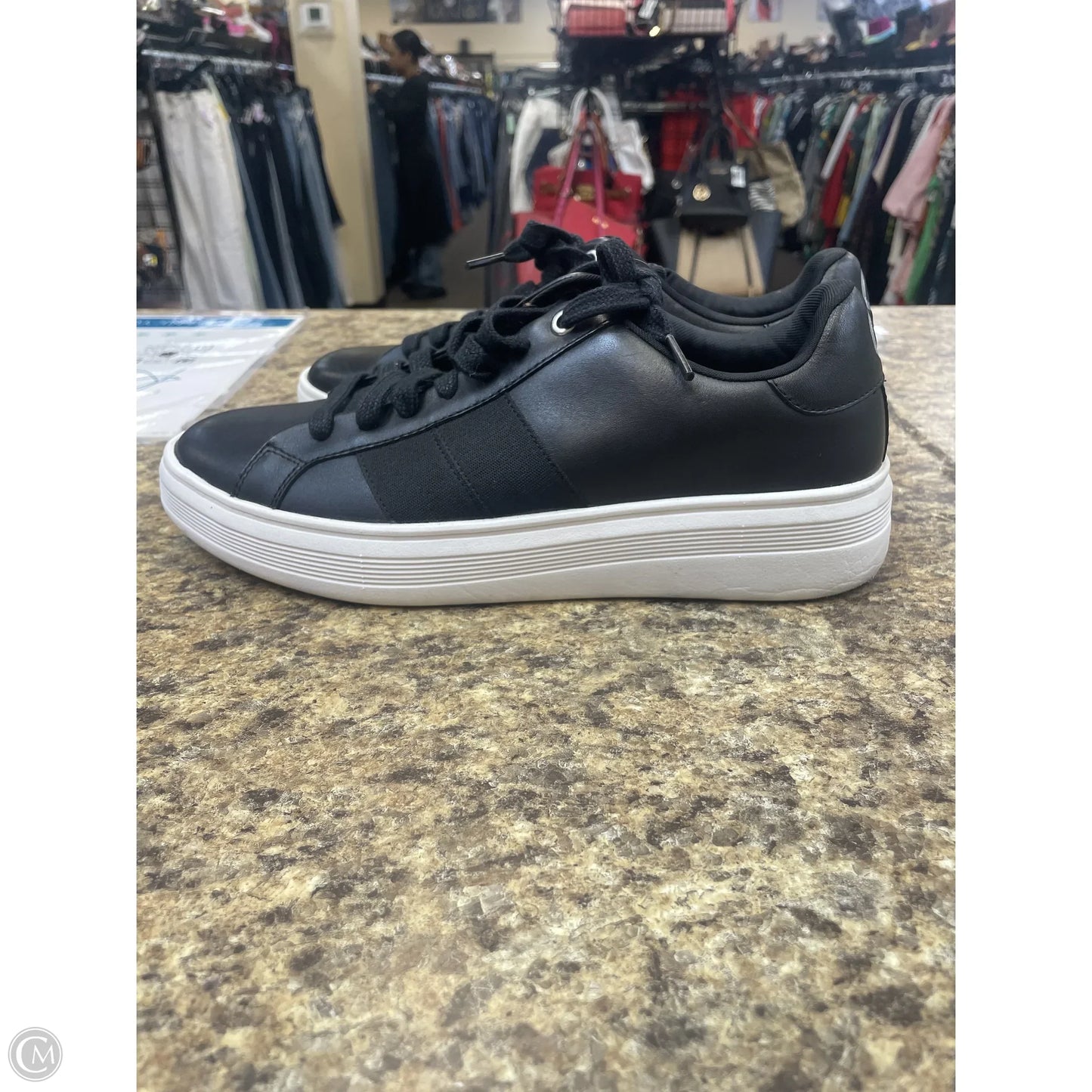 Shoes Athletic By Cole-haan In Black & White, Size: 9