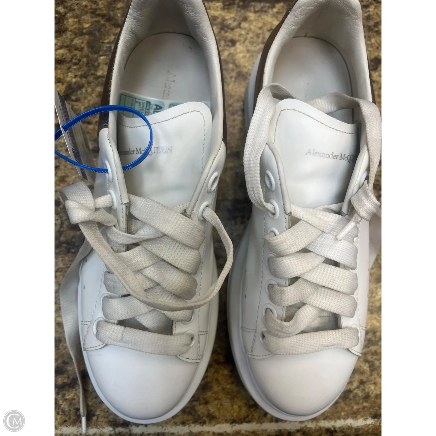 Shoes Luxury Designer By Alexander Mcqueen In White, Size: 9