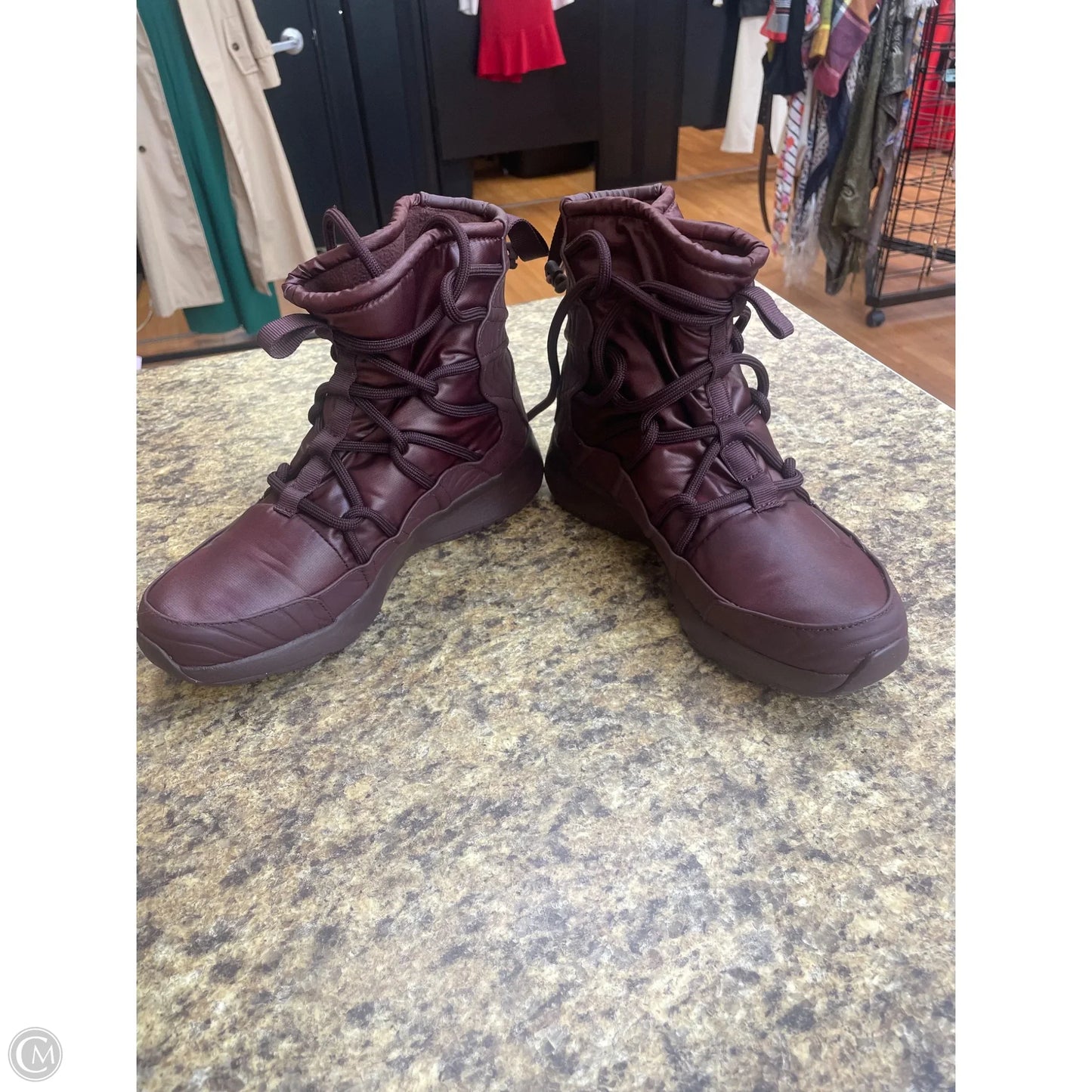 Boots Ankle Flats By Nike In Maroon, Size: 7.5