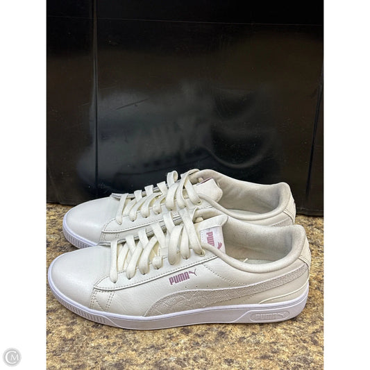Shoes Athletic By Puma In White, Size: 11