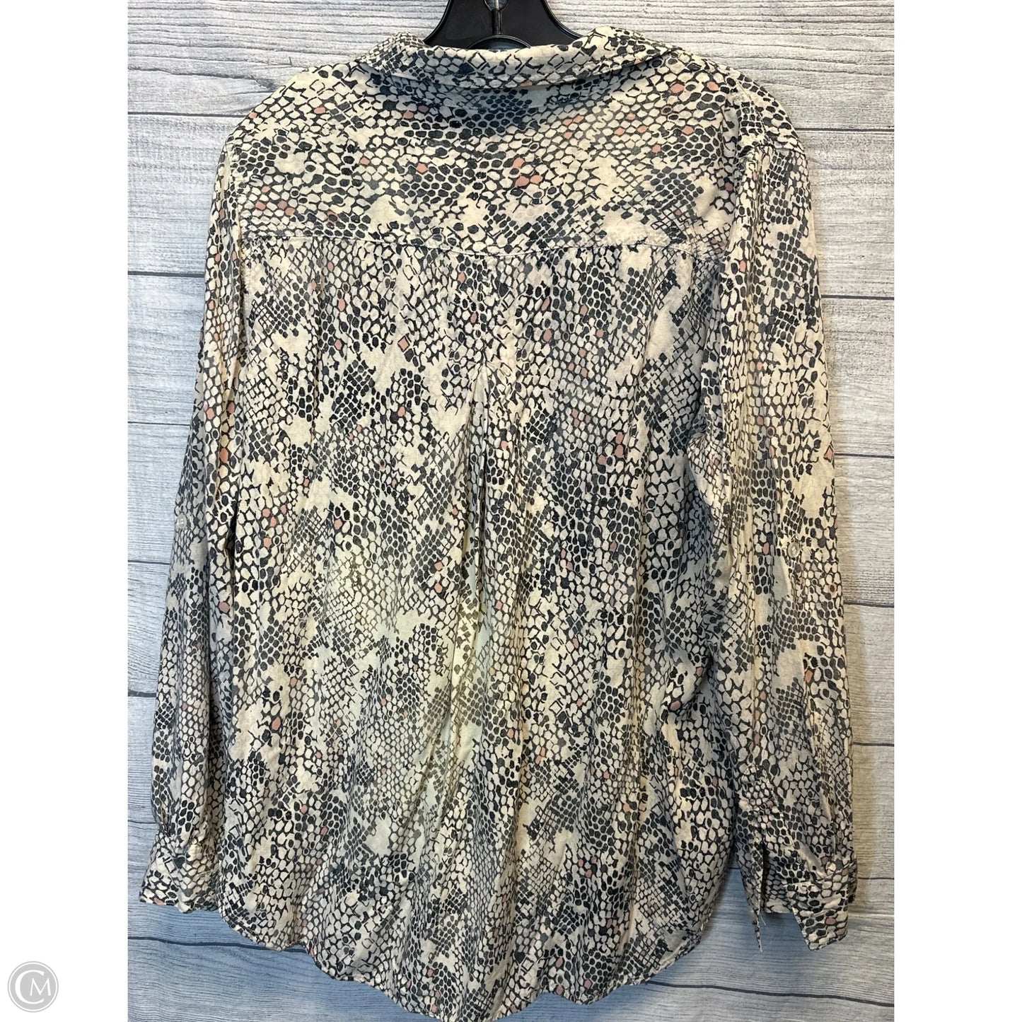 Top Long Sleeve By Velvet Heart In Snakeskin Print, Size: L
