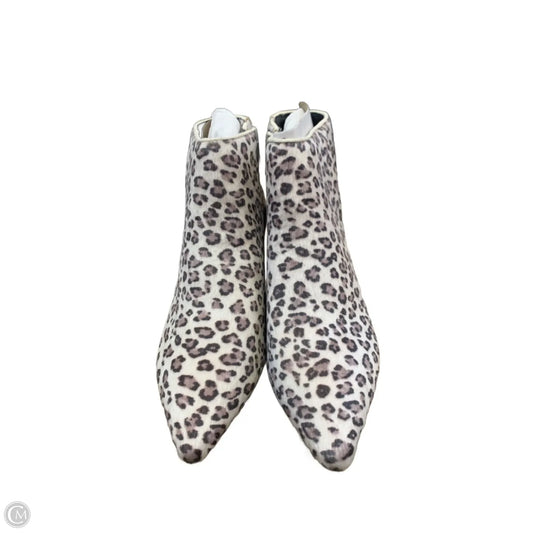 Boots Ankle Flats By Comfortview In Animal Print, Size: 11