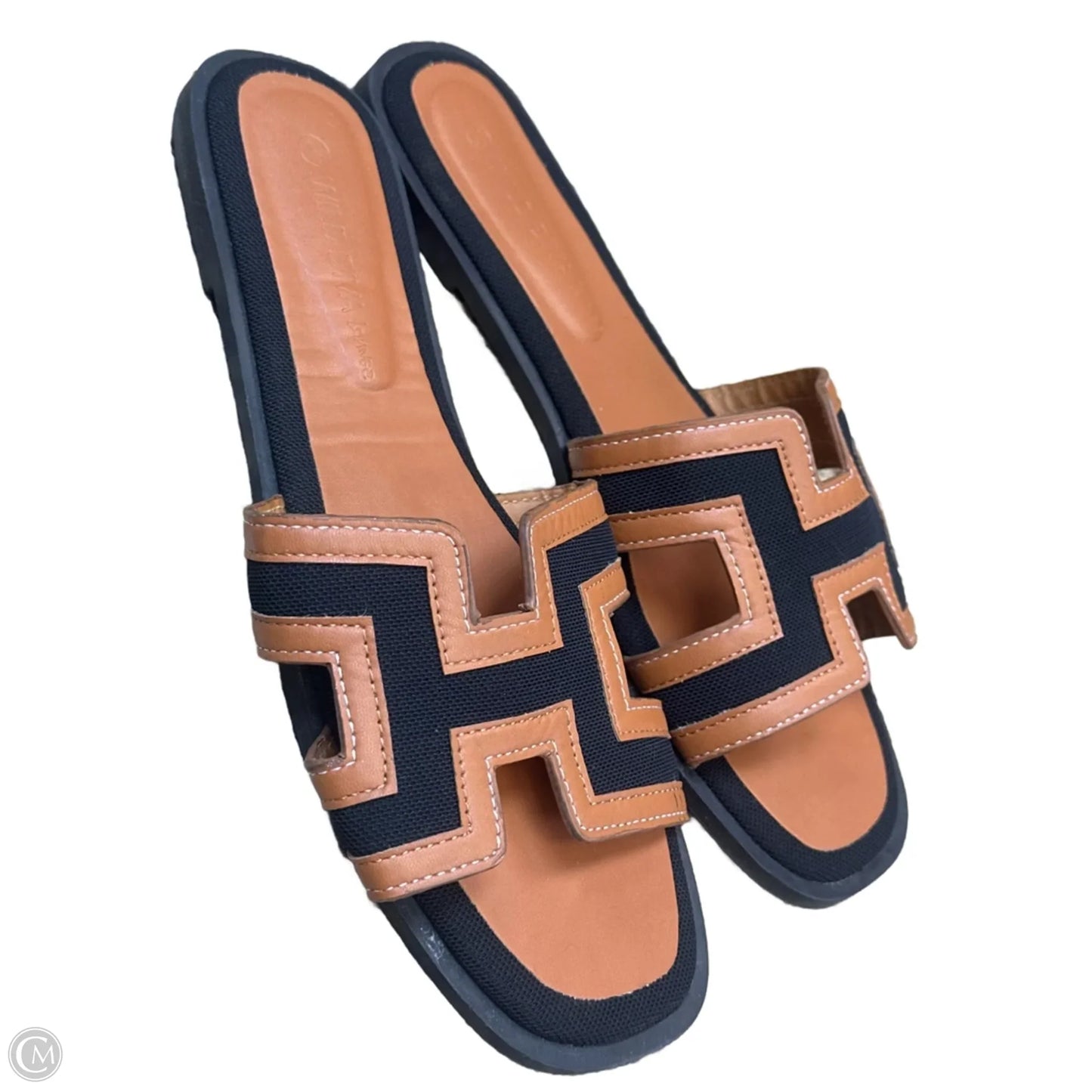 Sandals Flip Flops By Wild Diva In Black & Brown, Size: 7.5