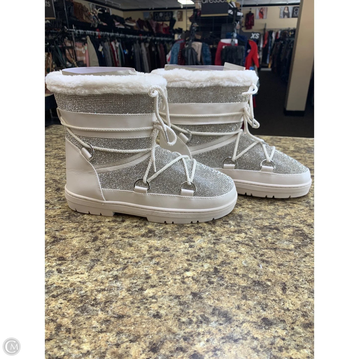 Boots Snow By Cmf In Cream, Size: 10