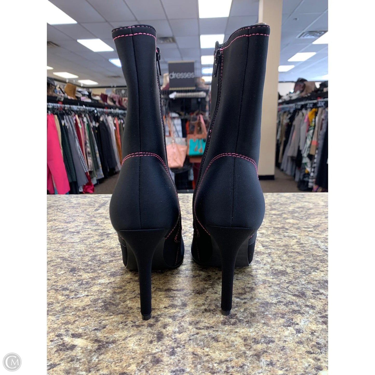 Boots Ankle Heels By Cmf In Black & Pink, Size: 9