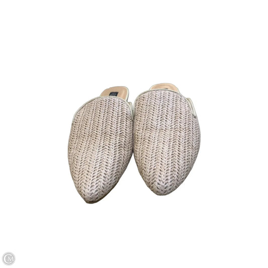 Shoes Flats By Jones New York In Beige, Size: 7.5