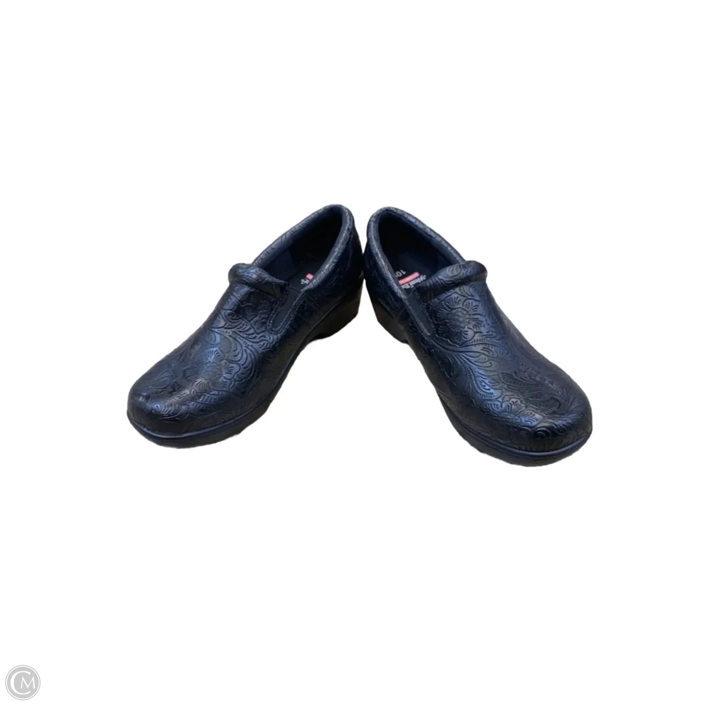 Shoes Flats By Cmf In Black, Size: 10