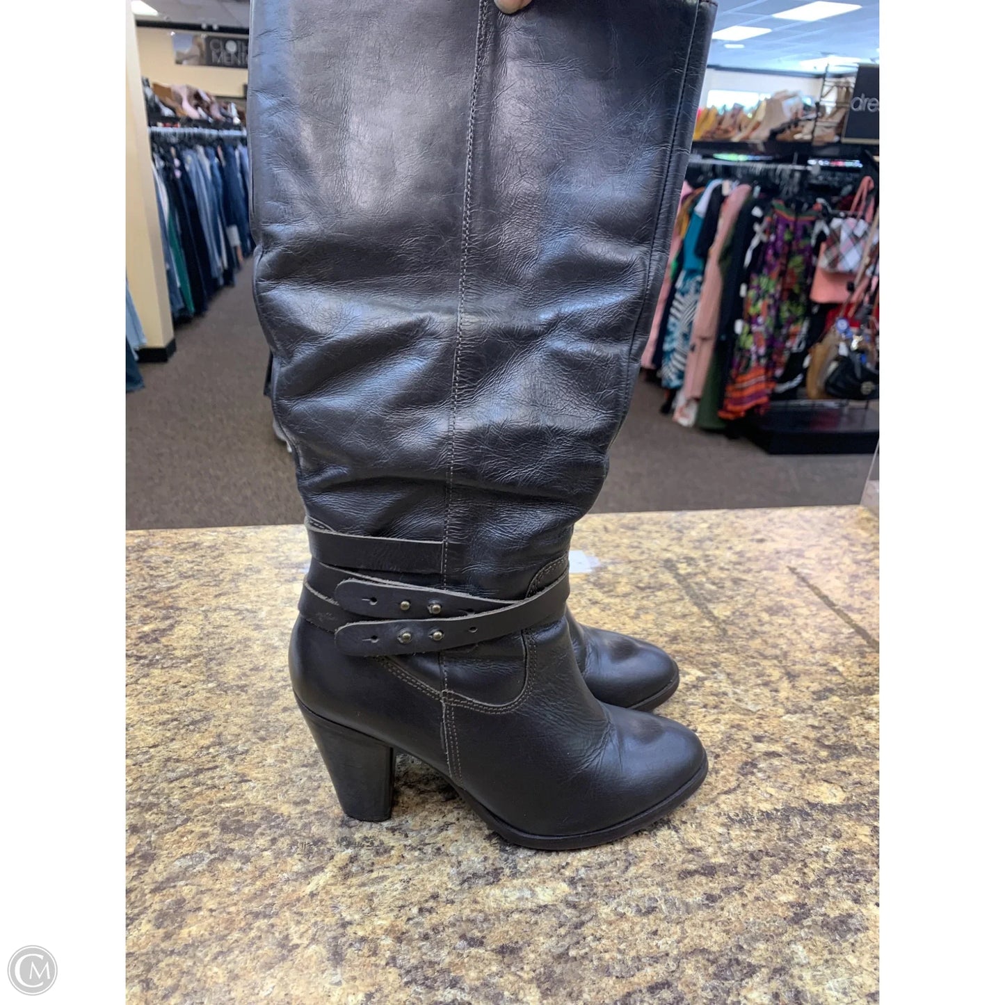 Boots Knee Heels By Clothes Mentor In Brown, Size: 8.5