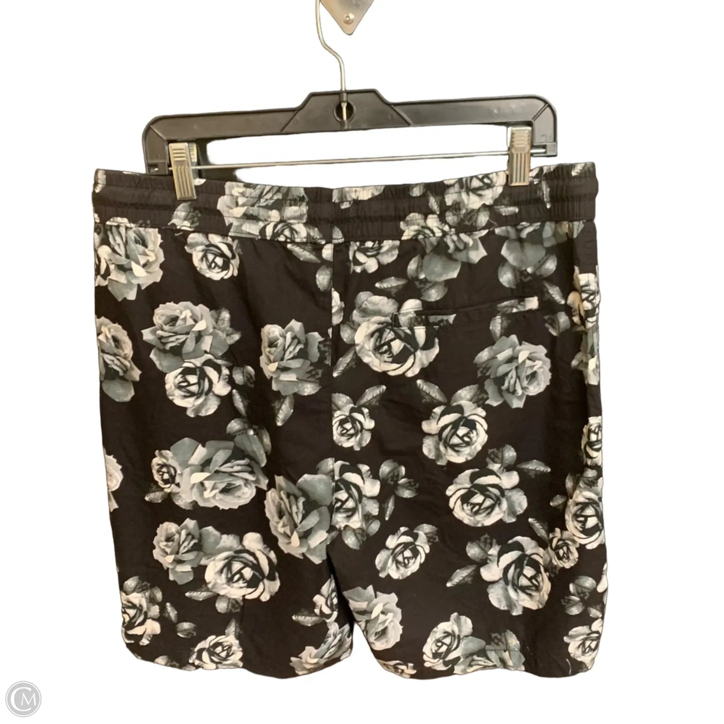 Shorts By Clothes Mentor In Black, Size: L