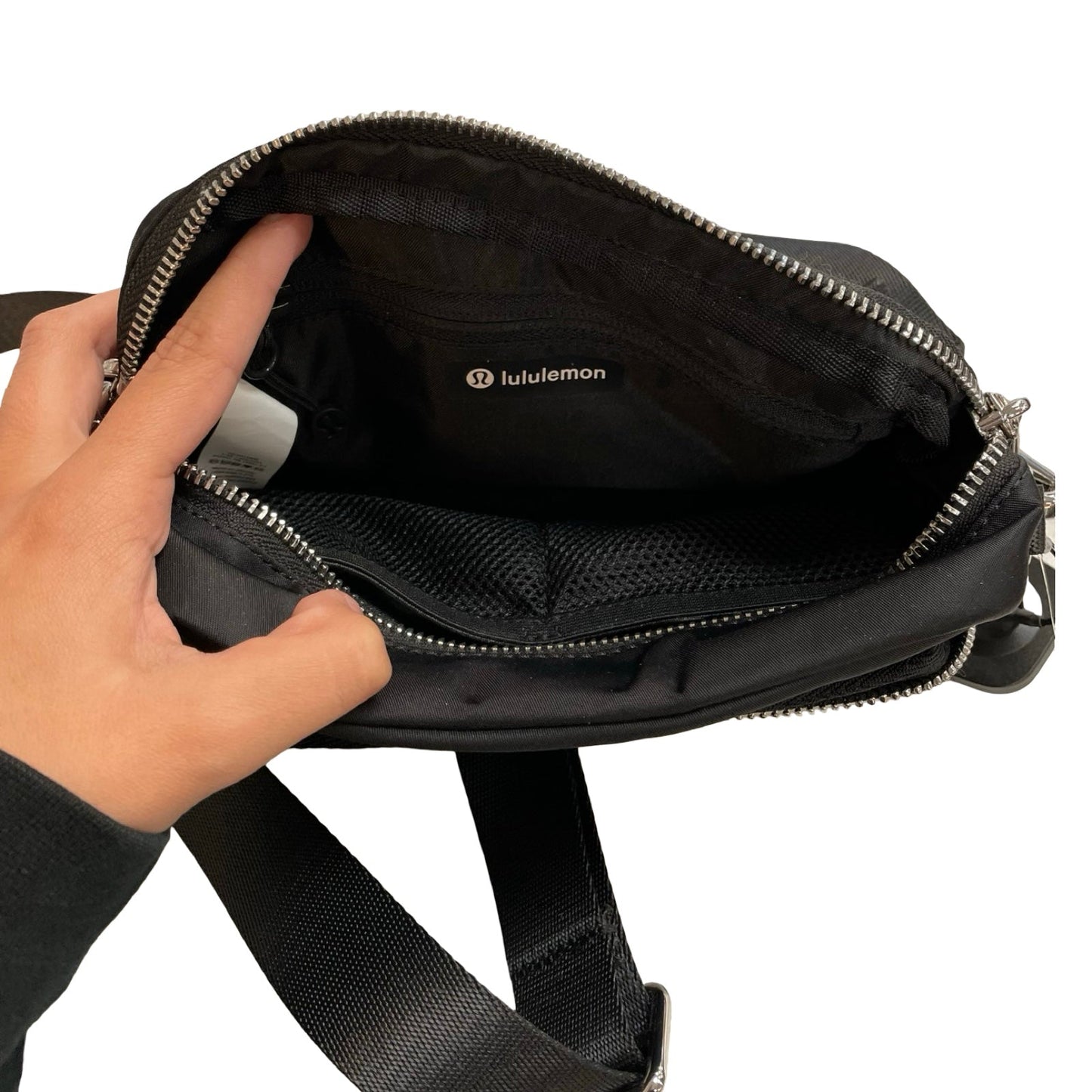 Handbag By Lululemon In Black & Silver, Size:Small