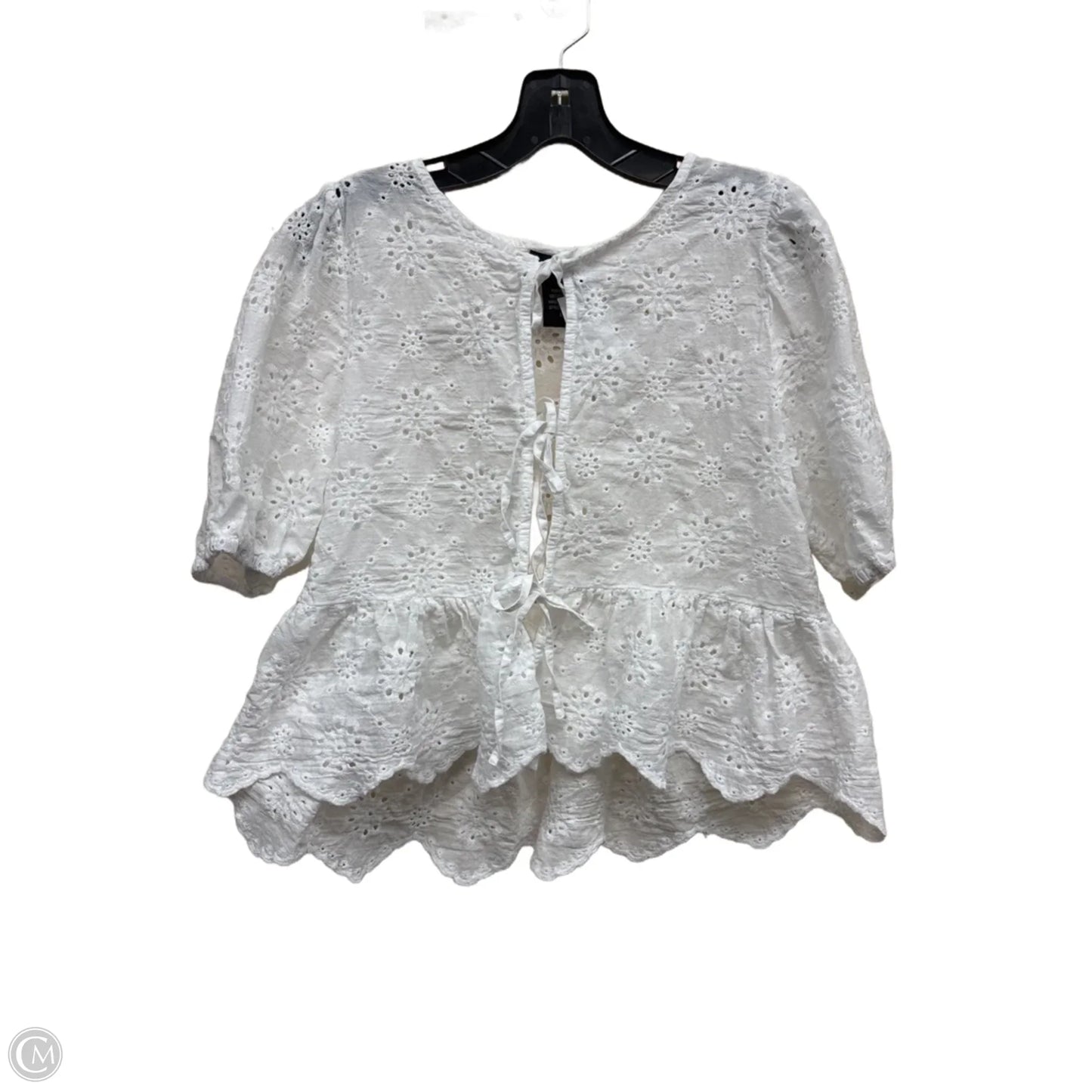 Top Short Sleeve By Clothes Mentor In White, Size: L