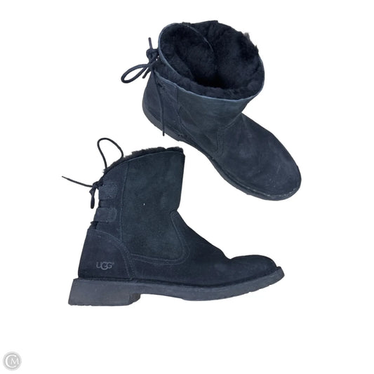 Boots Designer By Ugg In Black, Size: 9