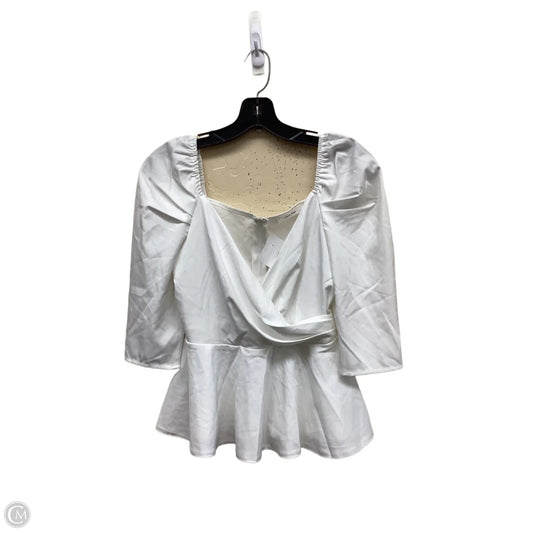 Top Short Sleeve By Clothes Mentor In White, Size: S