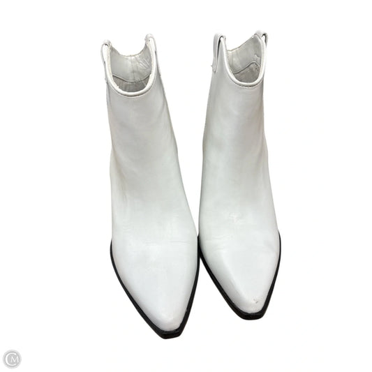Boots Ankle Heels By Gianni Bini In White, Size: 6.5
