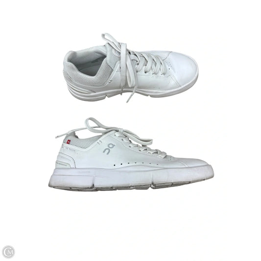 Shoes Sneakers By Clothes Mentor In White, Size: 6