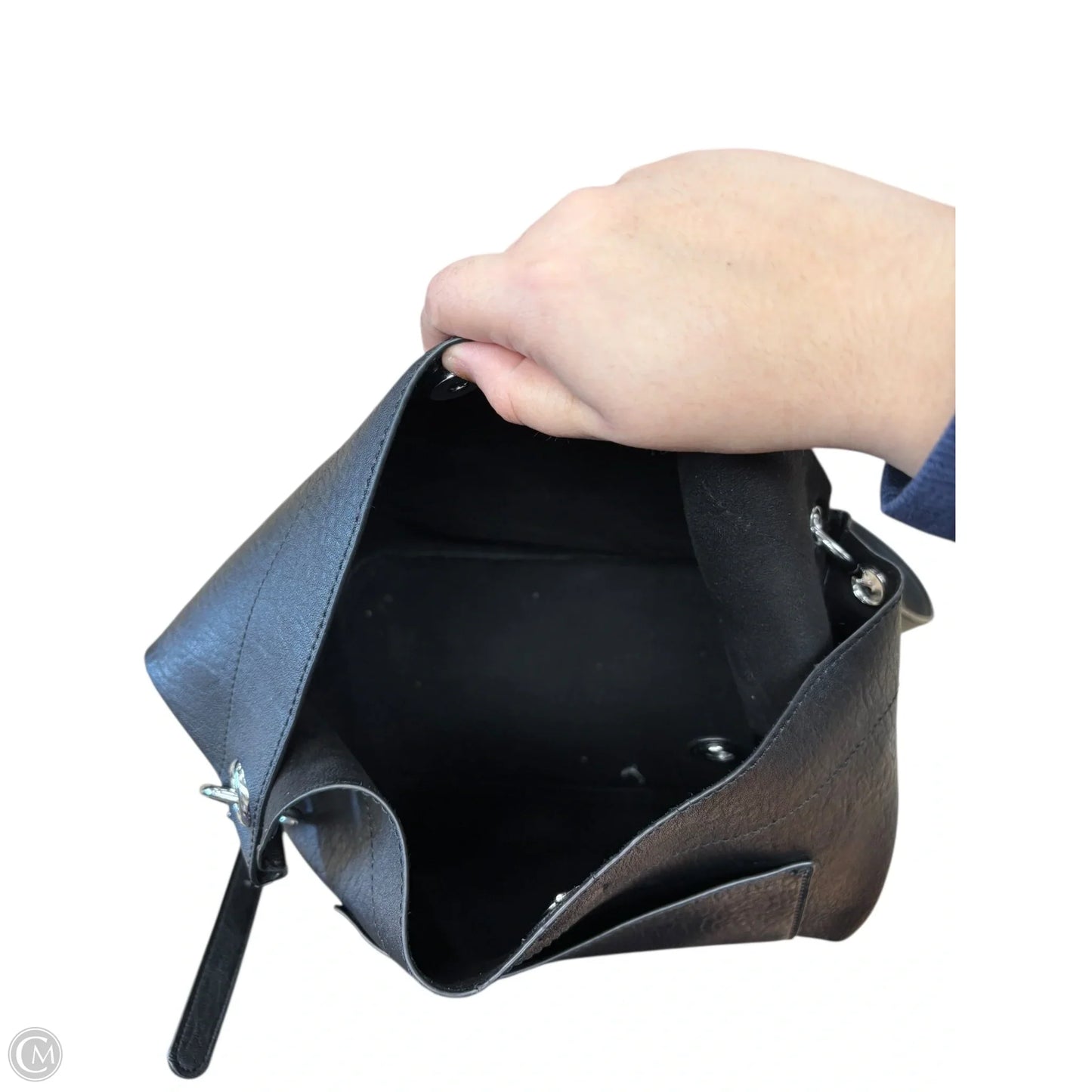 Handbag By Clothes Mentor, Size: Medium