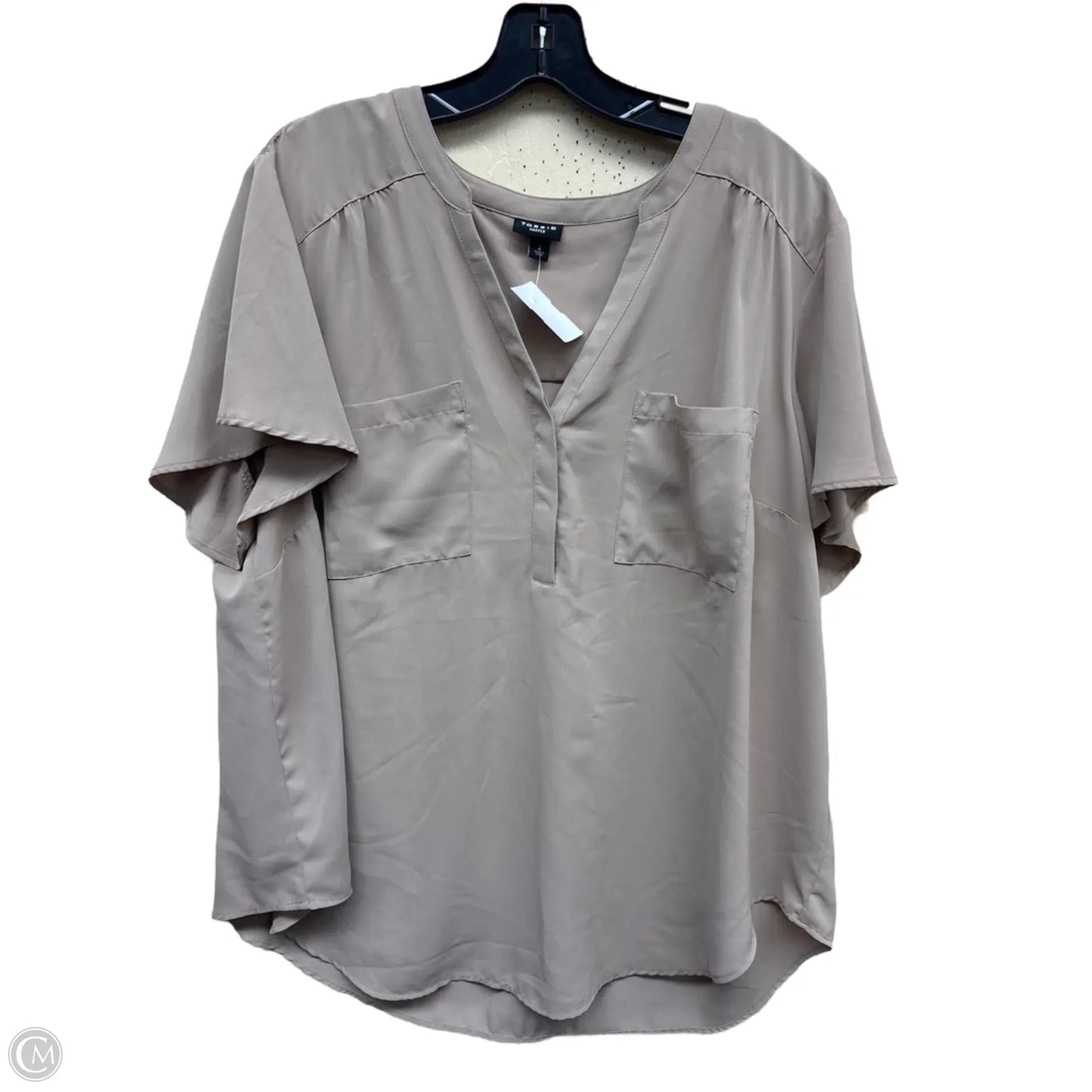 Top Short Sleeve By Torrid In Tan, Size: 2x