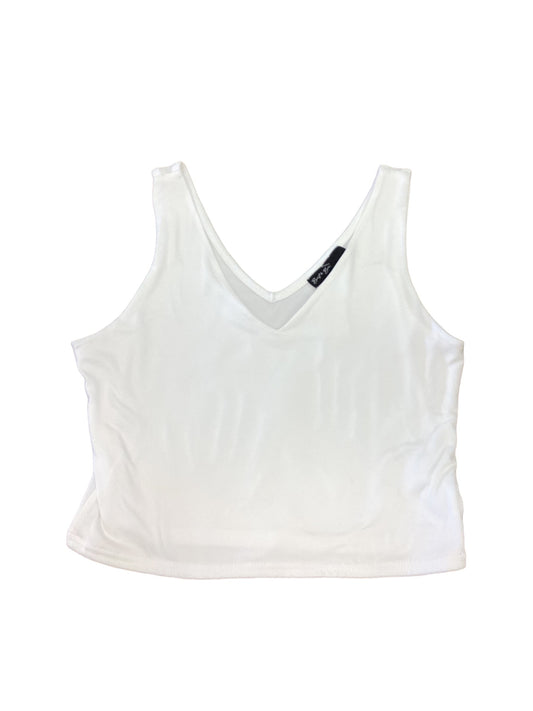 White Top Sleeveless Clothes Mentor, Size L