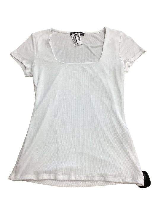 White Top Short Sleeve Inc, Size M