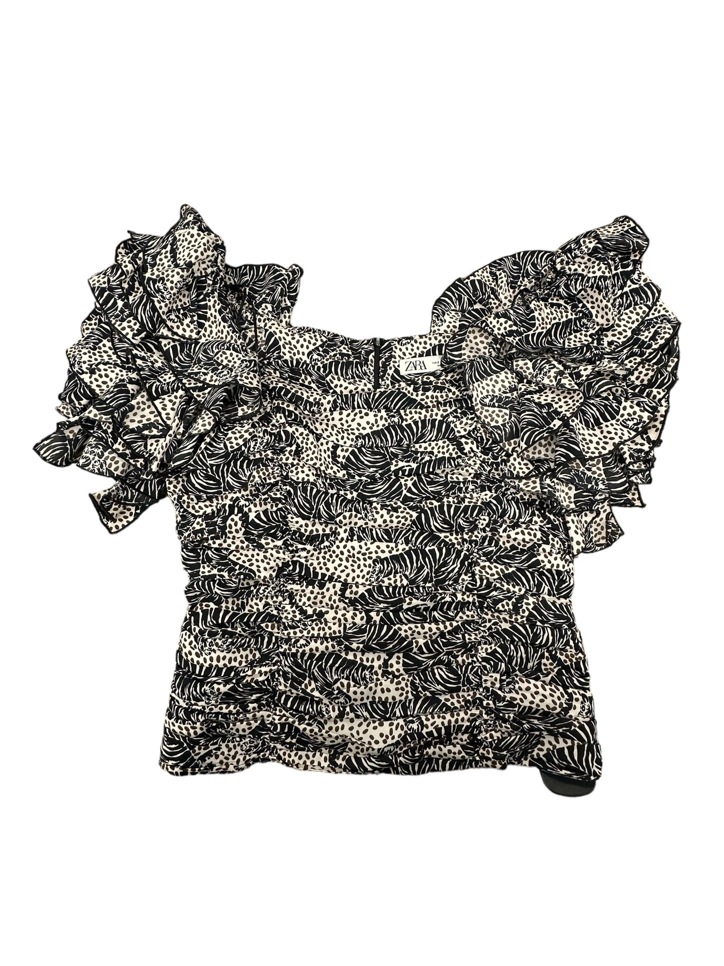 Top Short Sleeve By Zara In Animal Print, Size: S