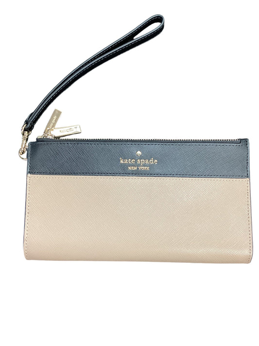 Wristlet By Kate Spade, Size: Medium