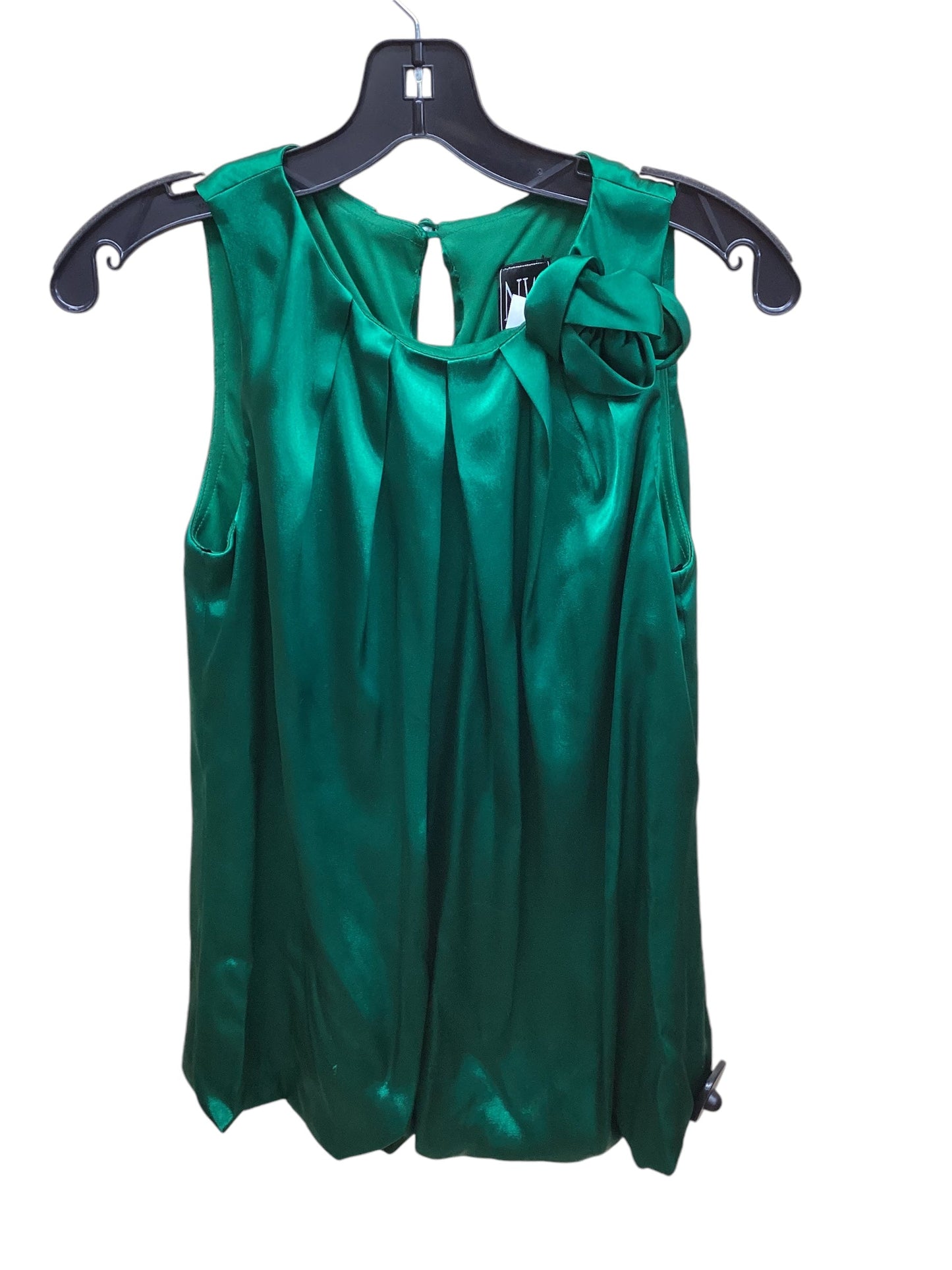 Top Sleeveless By Clothes Mentor In Green, Size: S