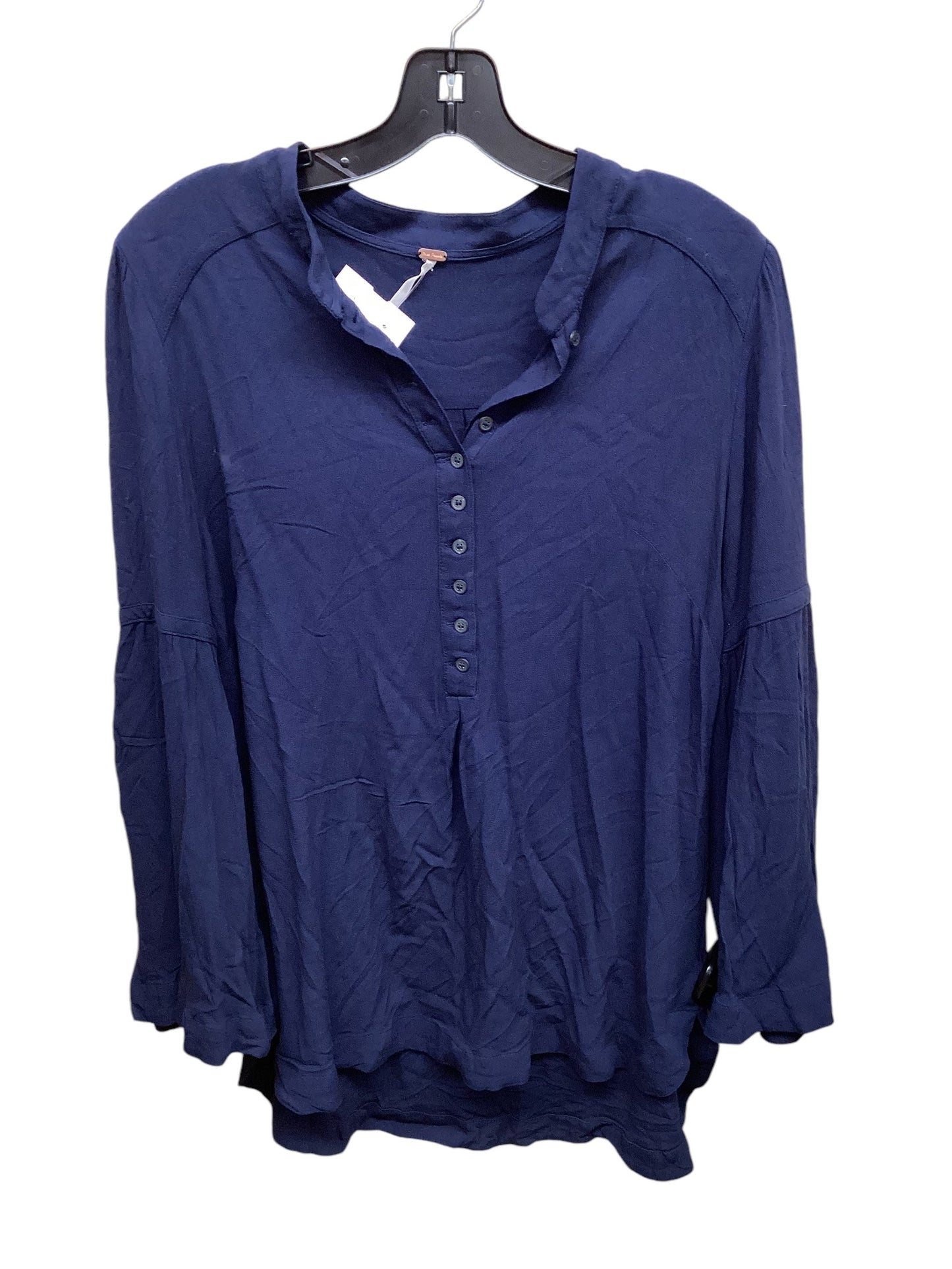 Top Long Sleeve By Free People In Blue, Size: M