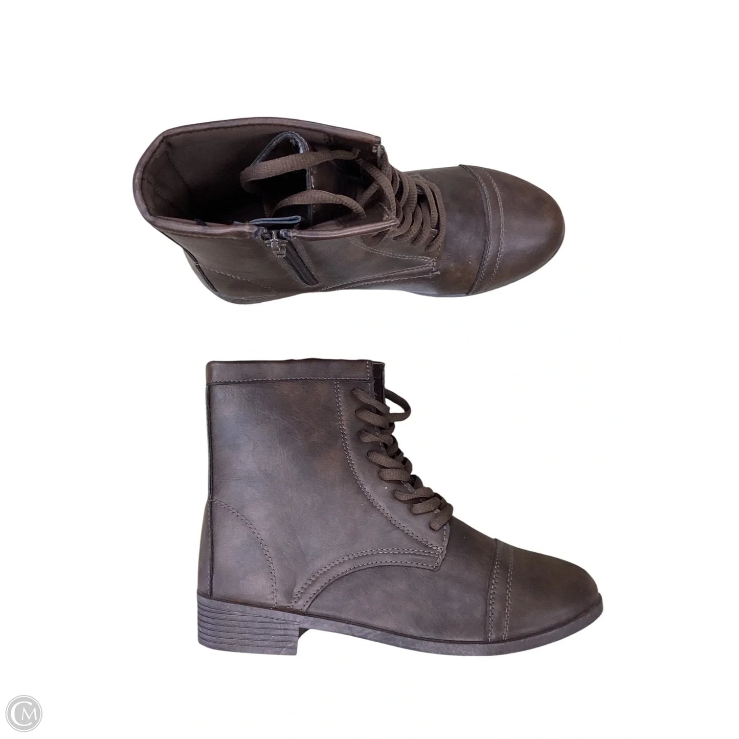 Boots Ankle Flats By Clothes Mentor In Brown, Size: 6